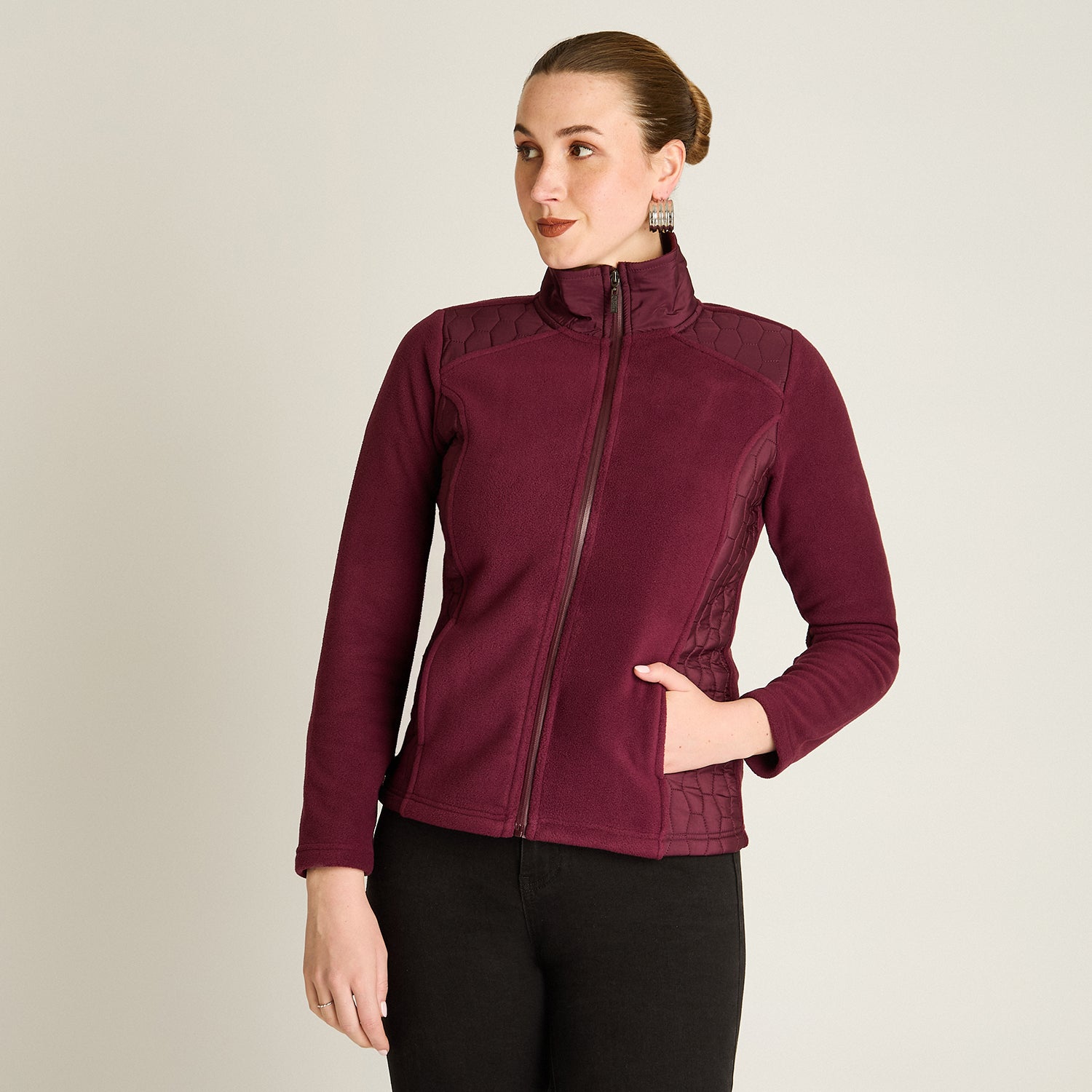 Poleron Polar Morado Manga Larga Elasticidad Baja Sin Forro Calce Normal Tela Punto